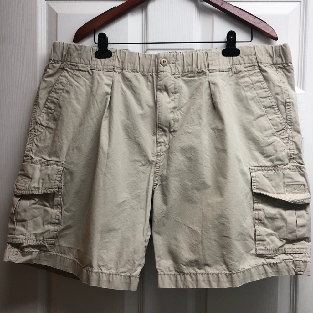 Tommy Bahama Khaki Cargo Shorts